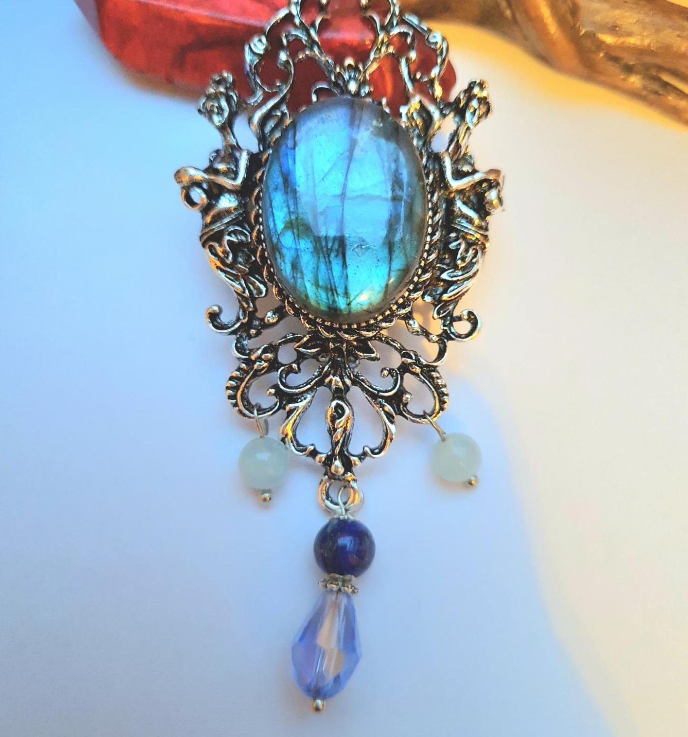 Collection les entre terre argent antique vertical labradorite bleue 7