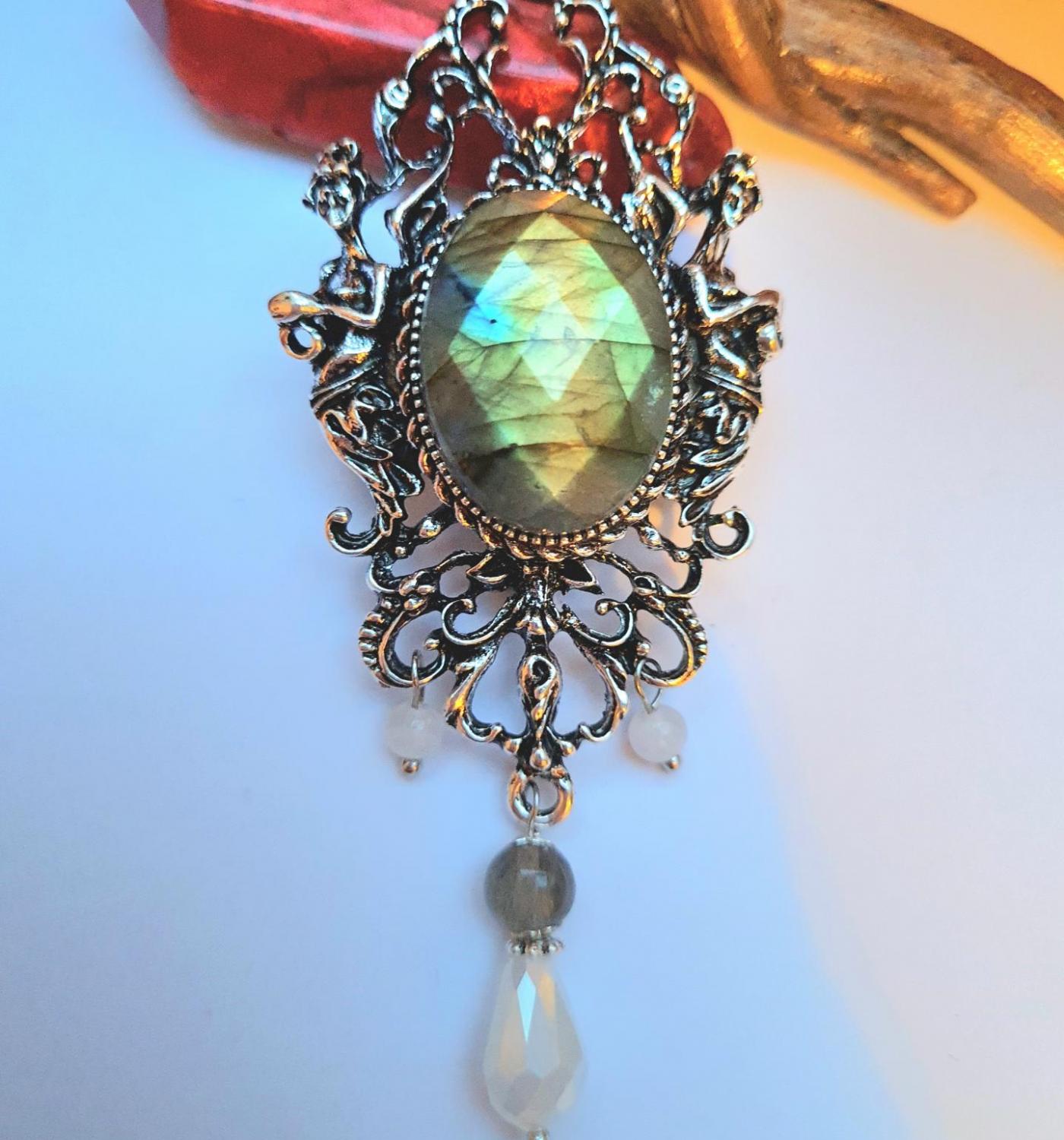 Collection les entre terre argent antique vertical labradorite verte 5